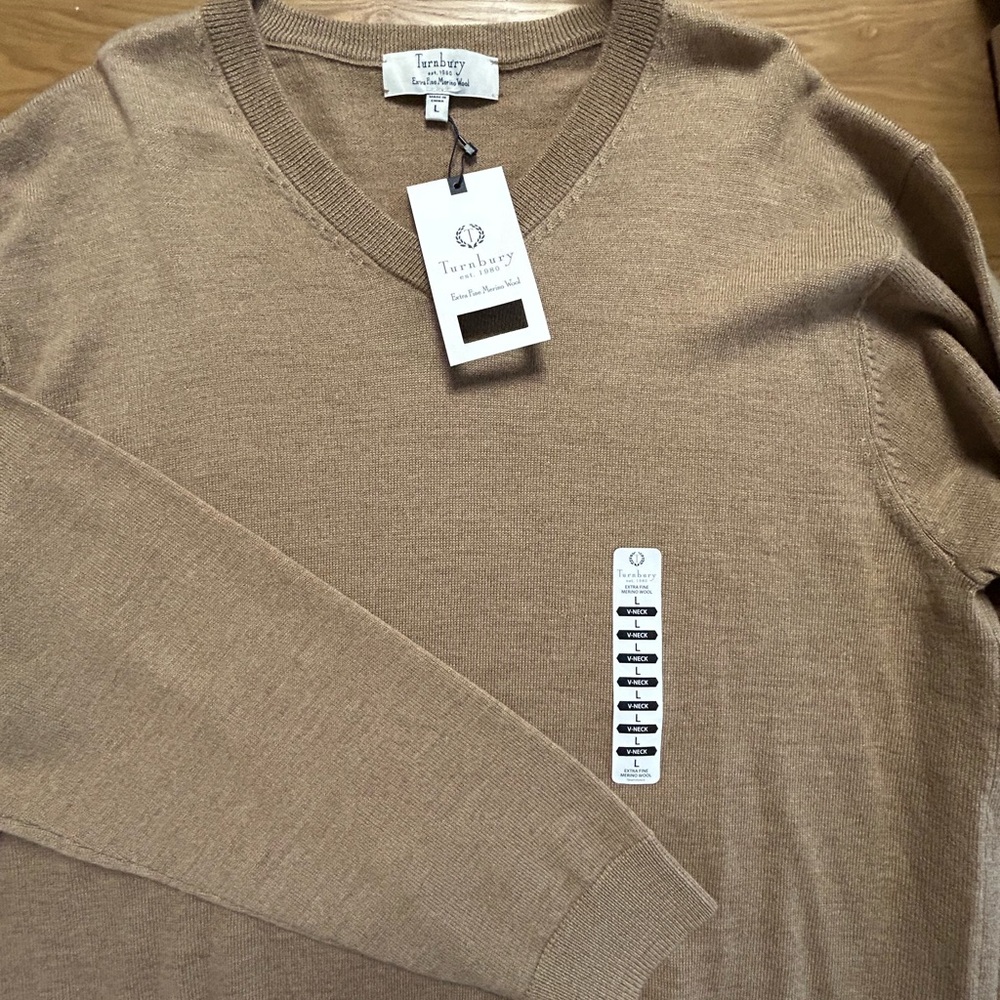 Turnbury Extra Fine Merino Wool Sweater — Size L — New With Tags